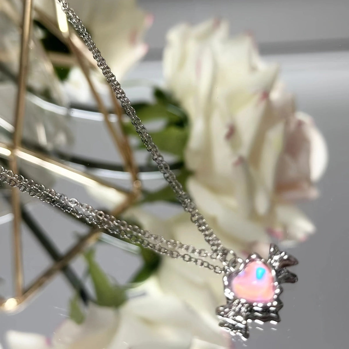 Classic Silver Necklace with Timeless Appeal