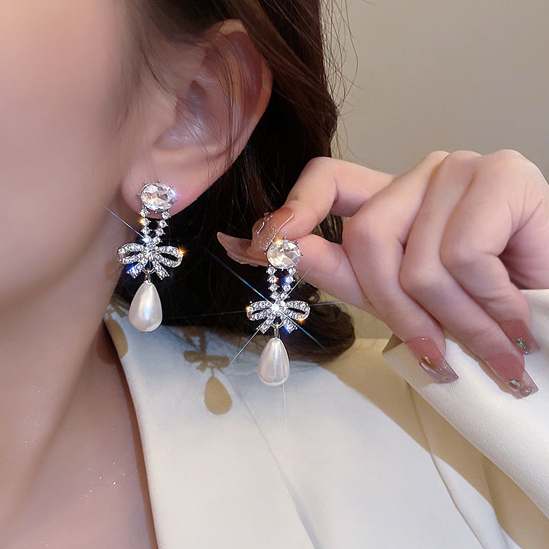 Charming Pearl Earring for Any Occasion