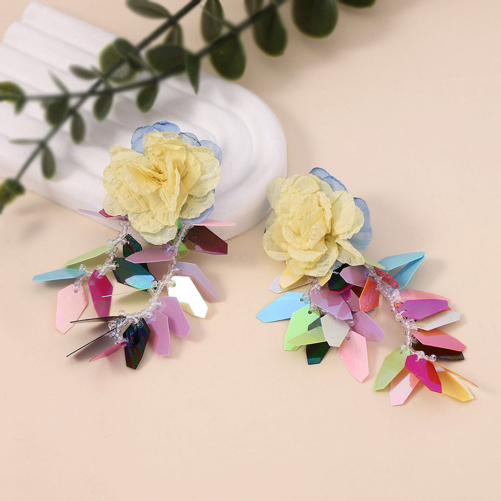 Classic Earring with Timeless Appeal
