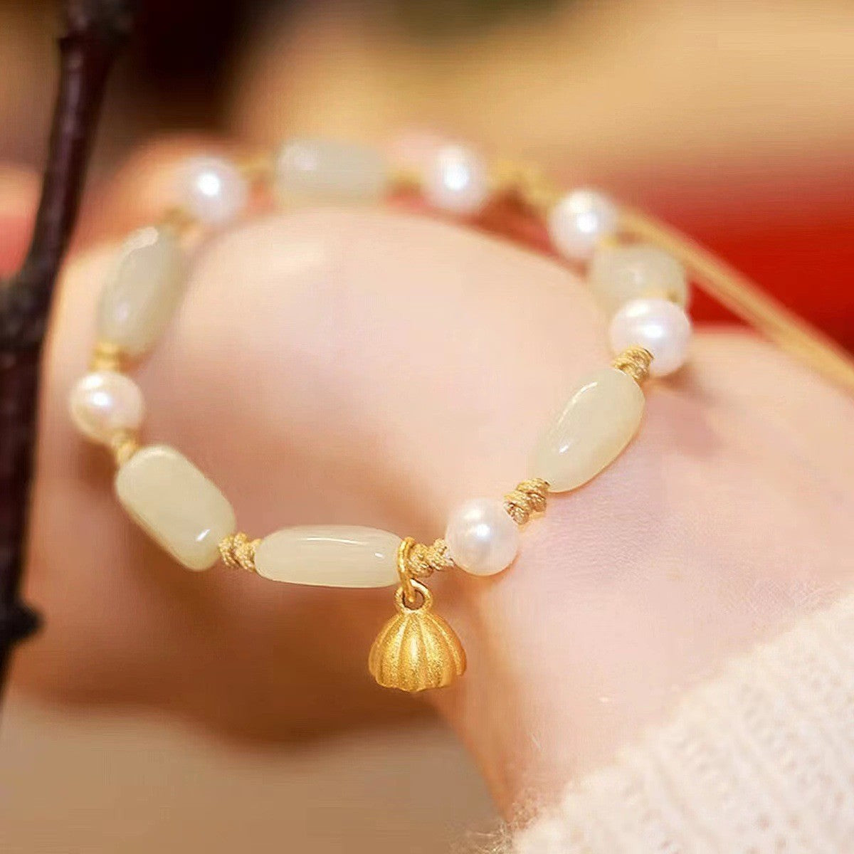 Romantic Bracelet for Special Moments