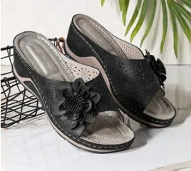 Graceful Orthopedic Sandals for Modern Look