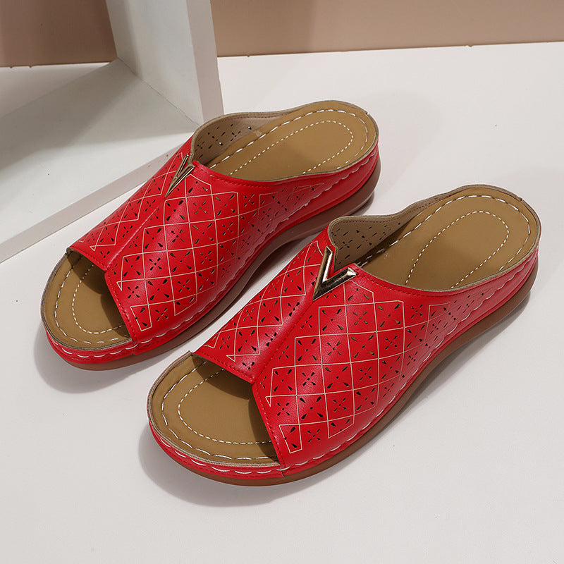 Chic Orthopedic Sandals with Unique Design