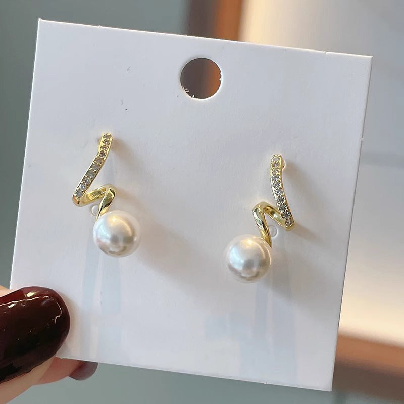 Elegant Pearl Earring for Every Occasion