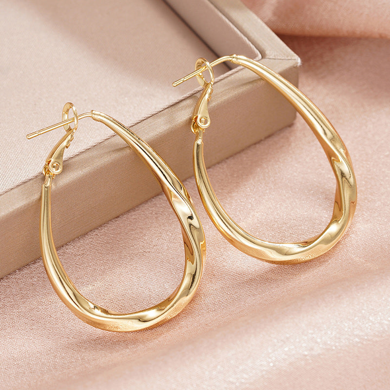Romantic Earring for Special Moments