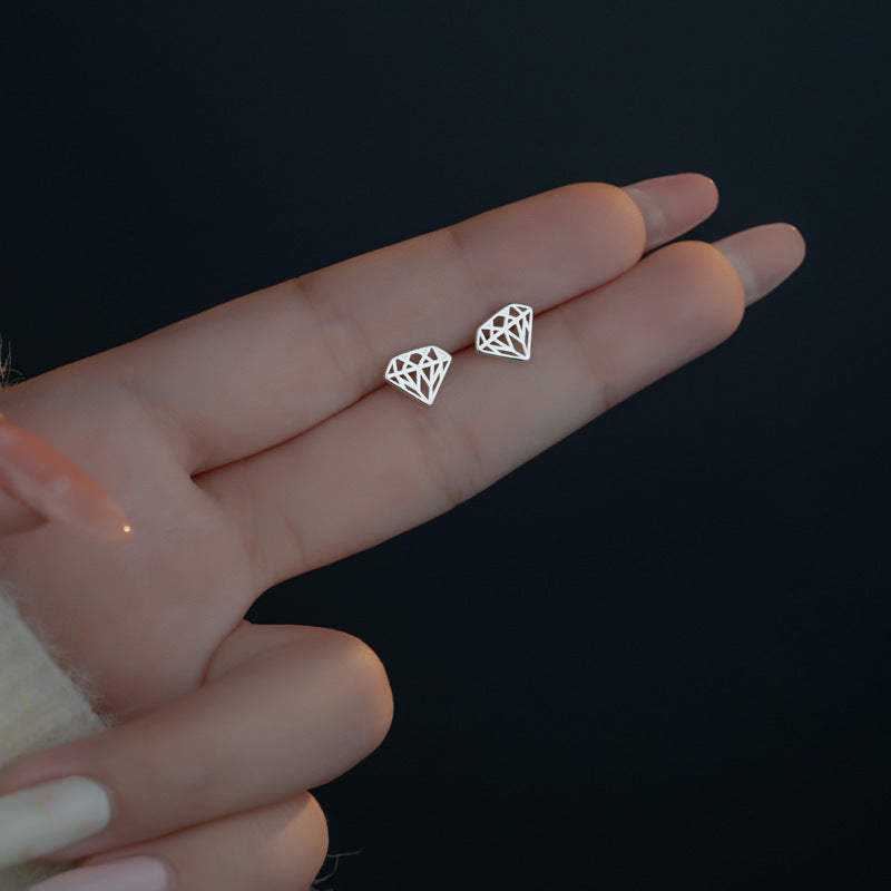 Classic Earring with Timeless Appeal