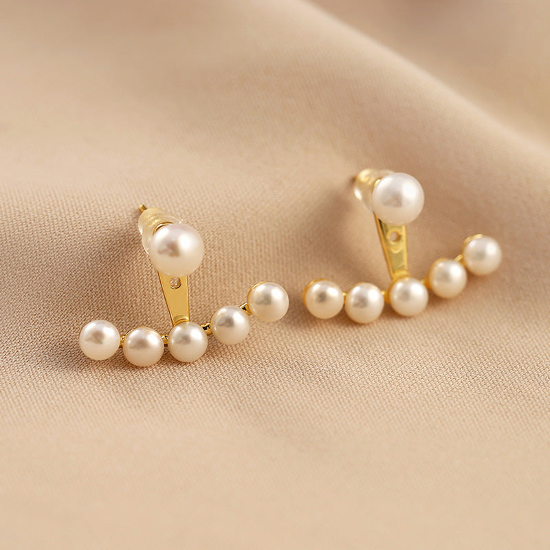 Beautiful Silver Earring with Unique Style