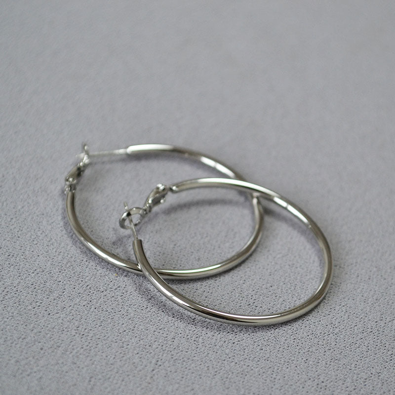 Elegant Silver Earring for Every Occasion