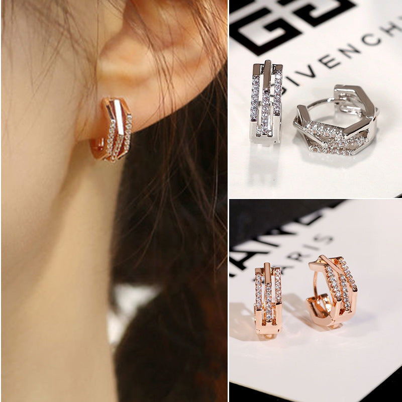 Classic Earring with Timeless Appeal