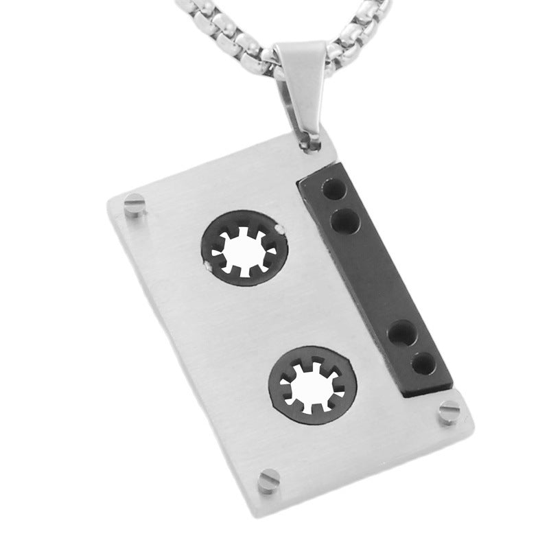 Elegant Pendant for Every Occasion