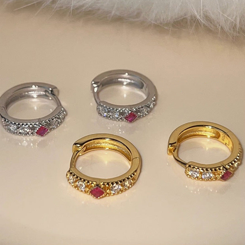 Delicate Artisan Gold Earring