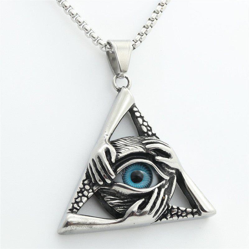 Charming Pendant for Any Occasion