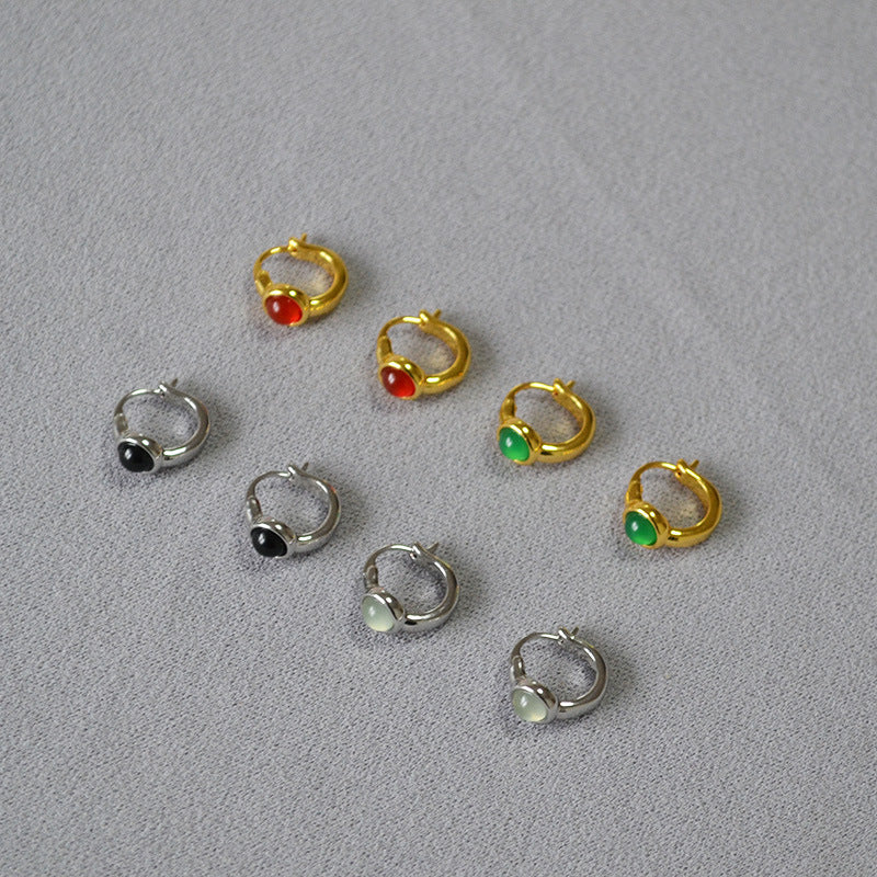 Charming Gold Earring for Any Occasion
