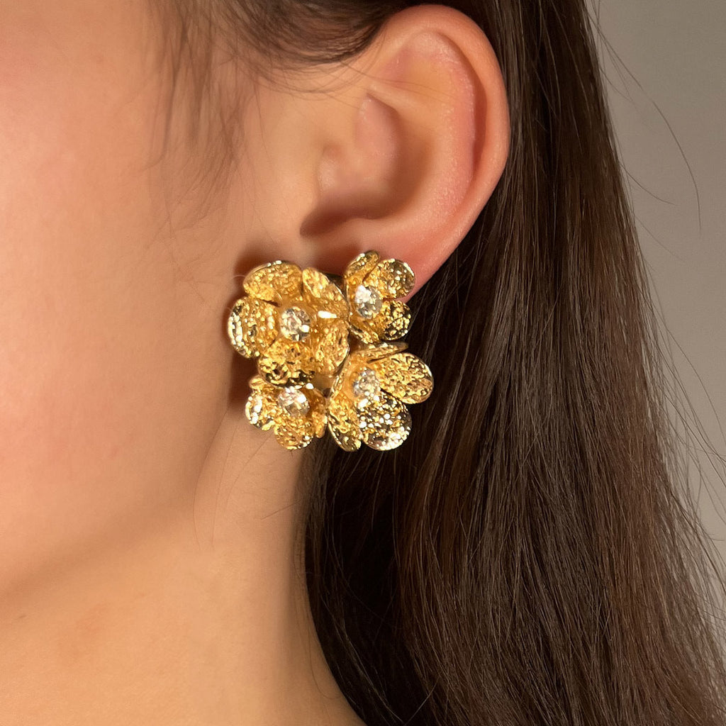 Stunning Earring for Daily Wear