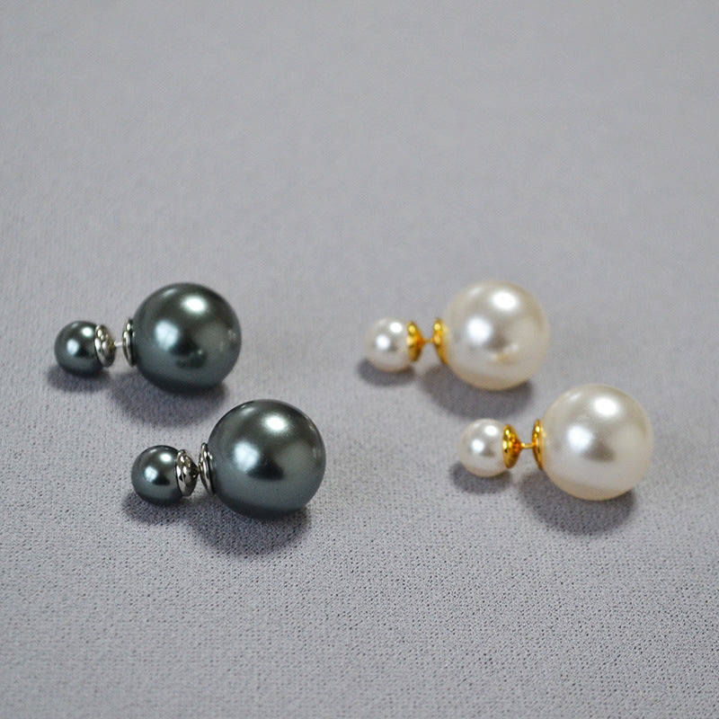 Beautiful Silver Earring with Unique Style