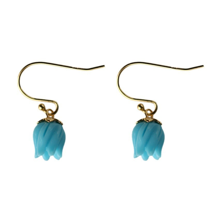 Classic Silver Earring with Timeless Appeal