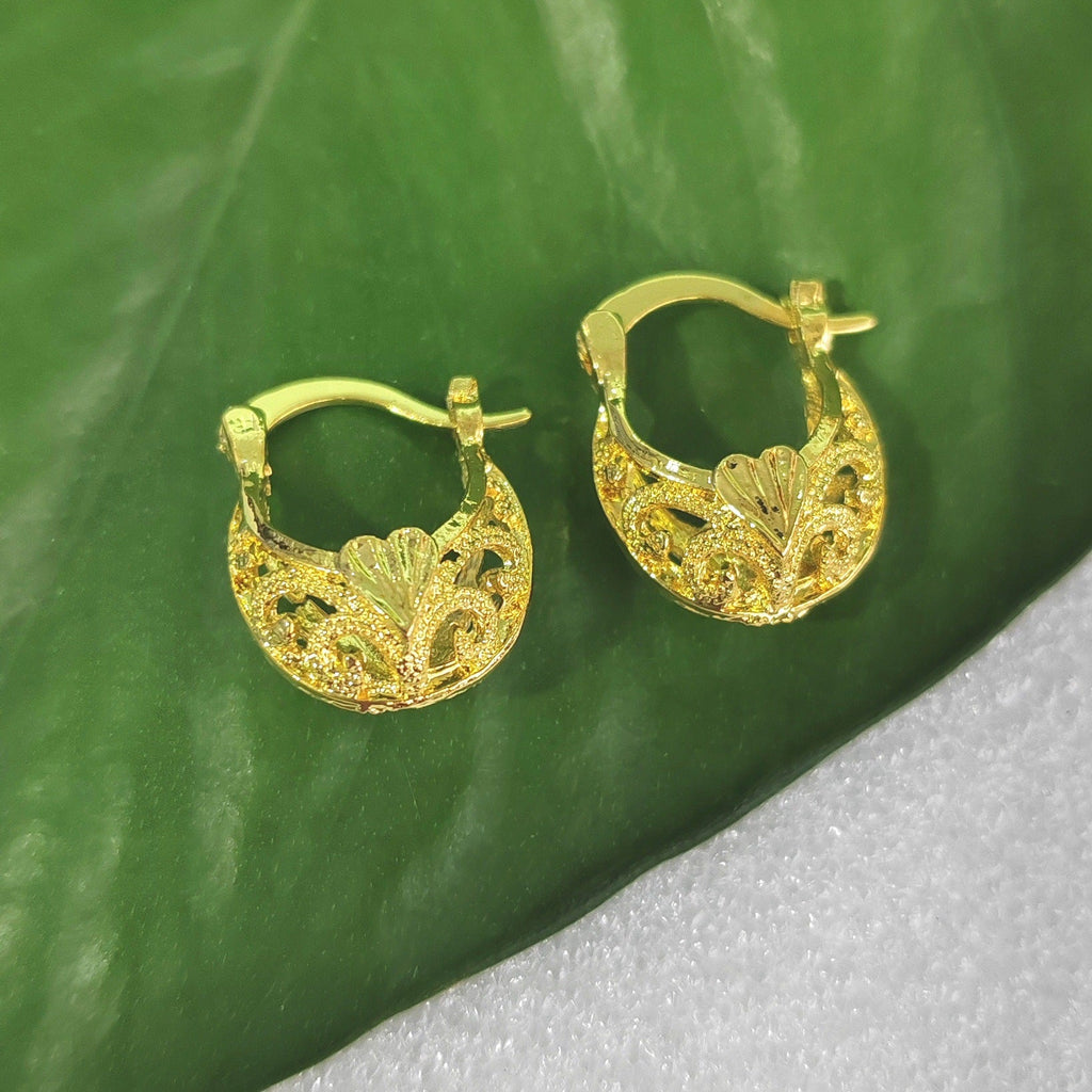 Classic Earring with Timeless Appeal