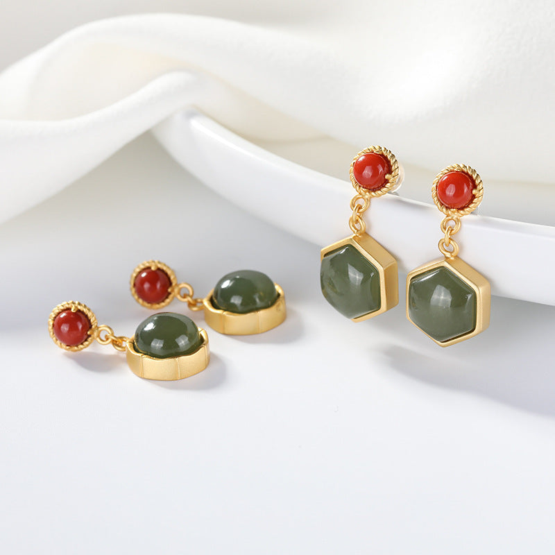 Romantic Gold Earring for Special Moments