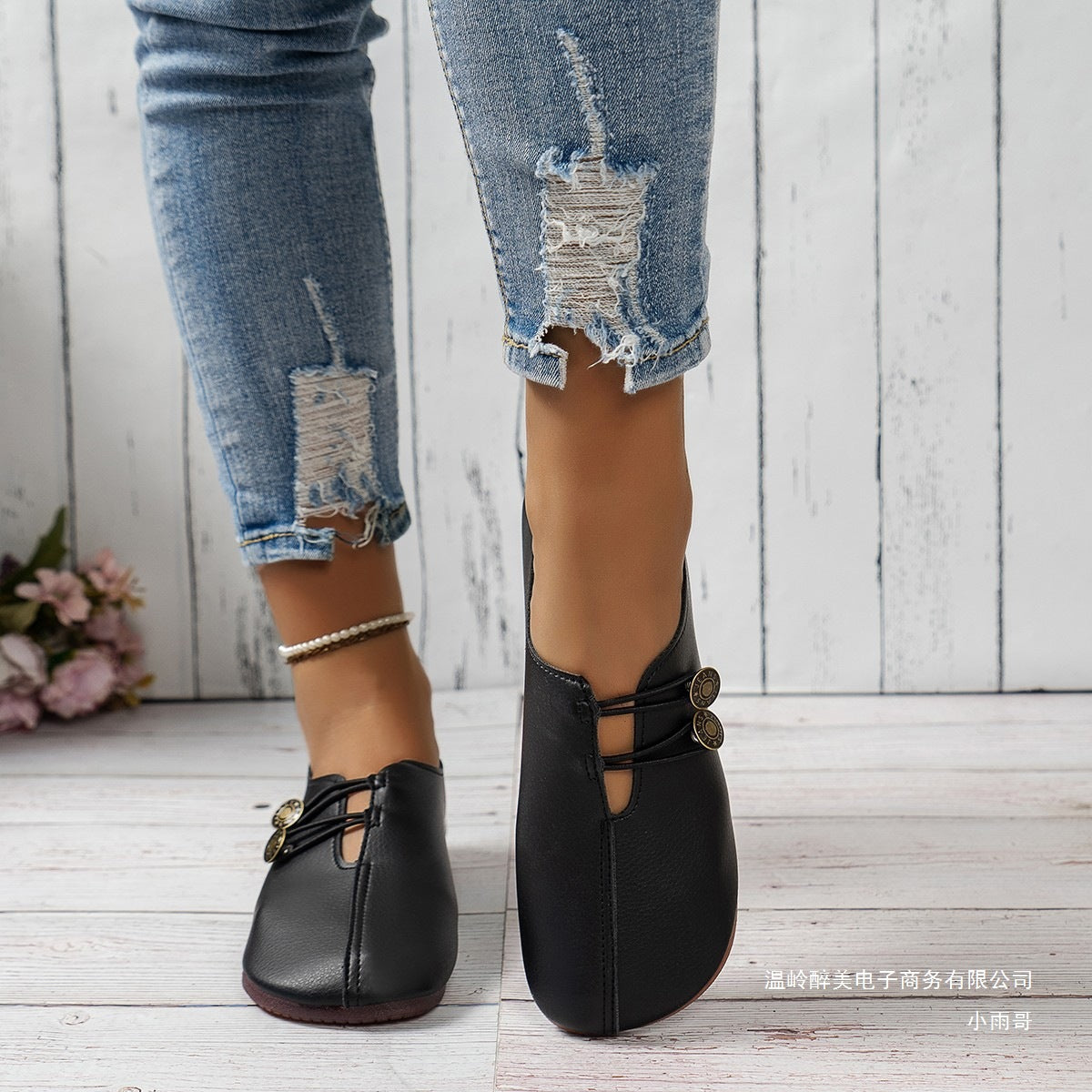 Graceful Orthopedic Shoes for Modern Look