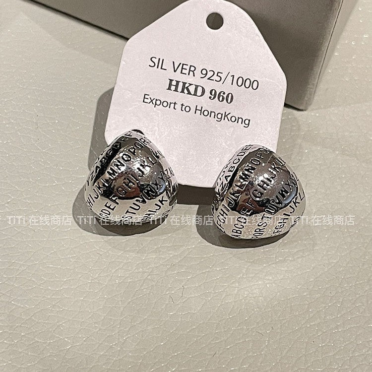 Beautiful Earring with Unique Style