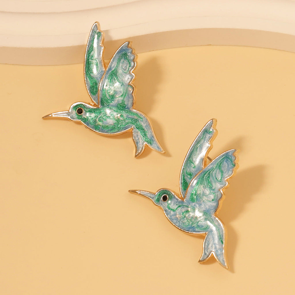 Charming Earring for Any Occasion