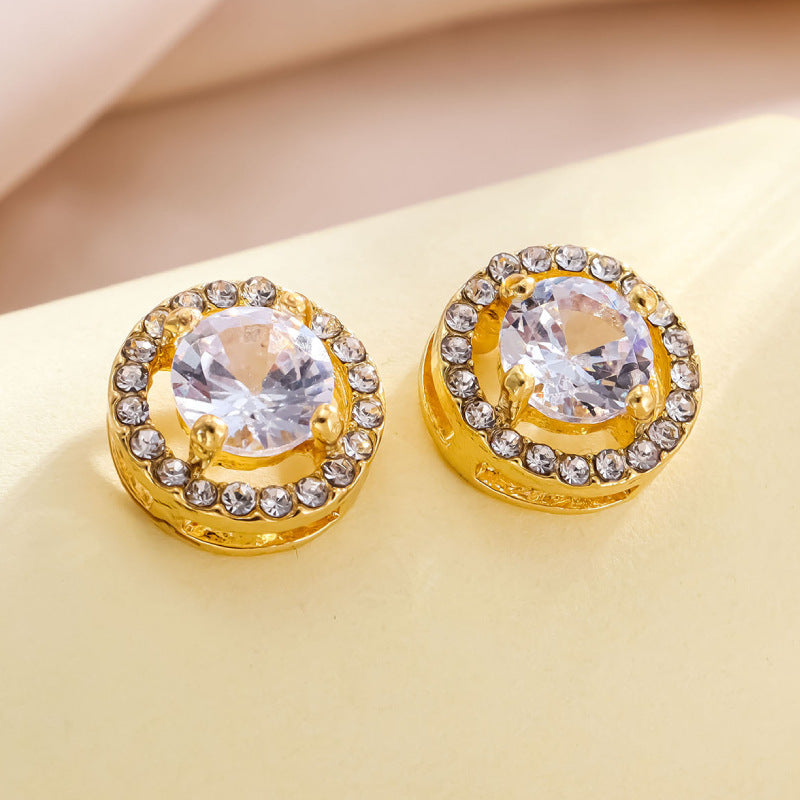 Classic Earring with Timeless Appeal