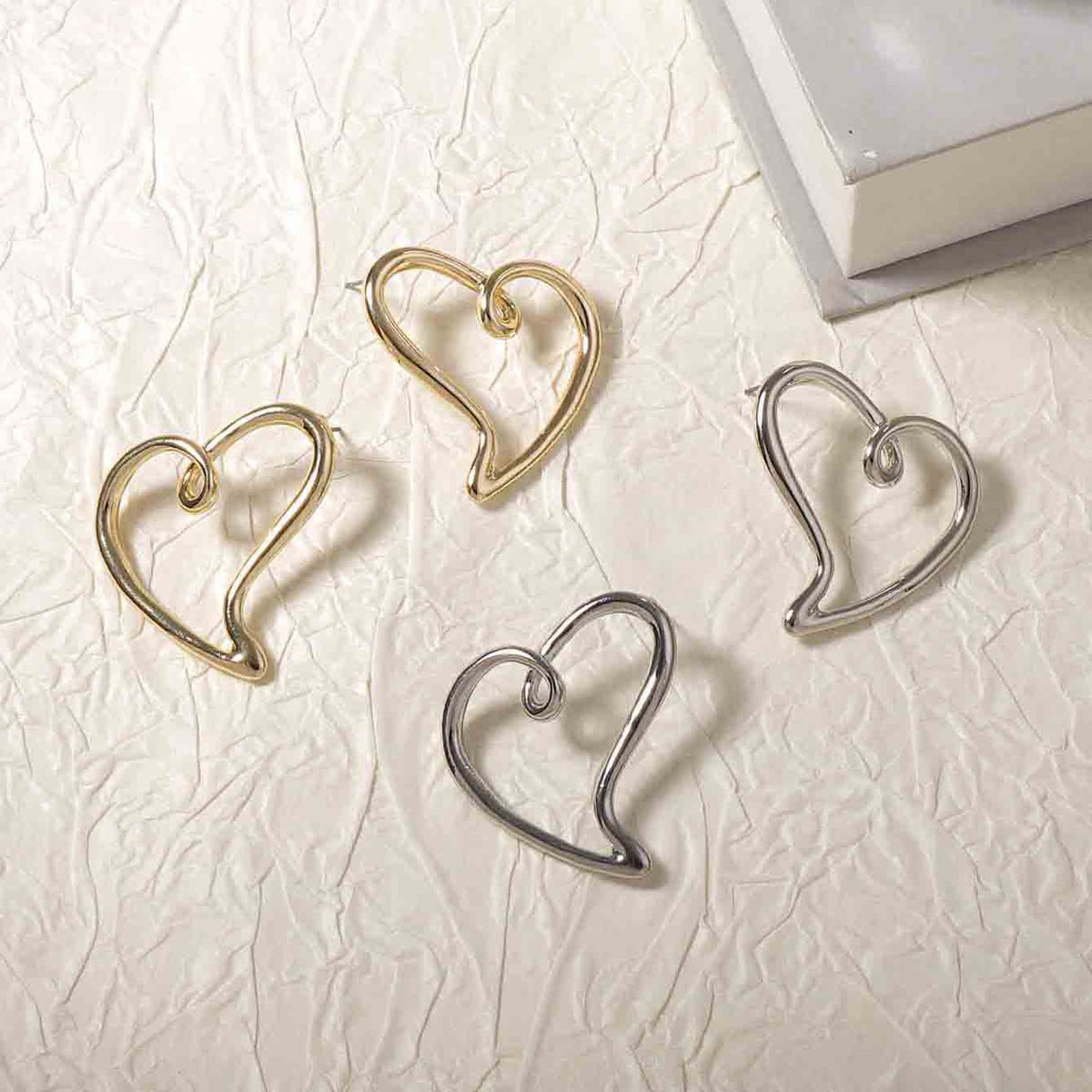 Classic Earring with Timeless Appeal