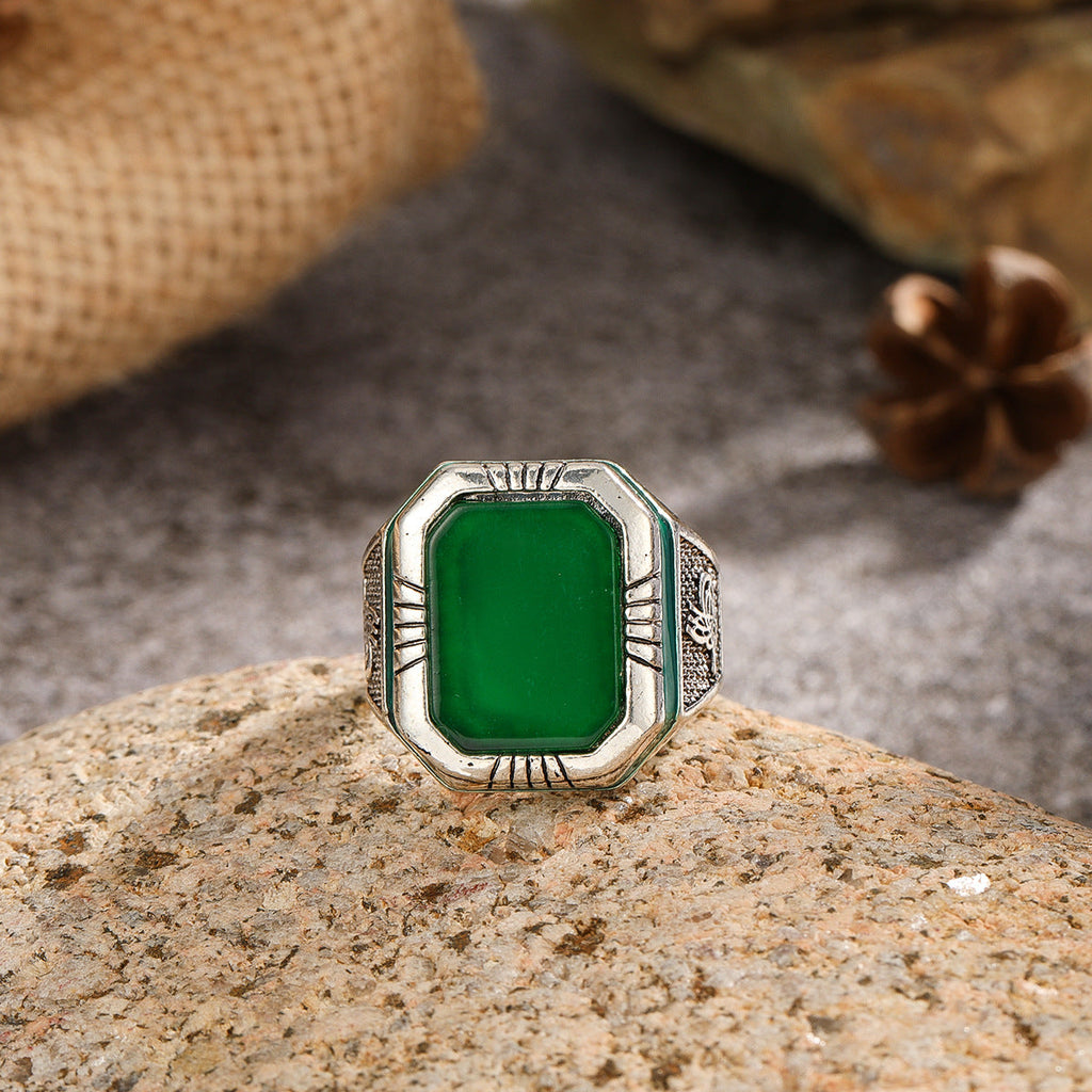 Elegant Ring for Every Occasion