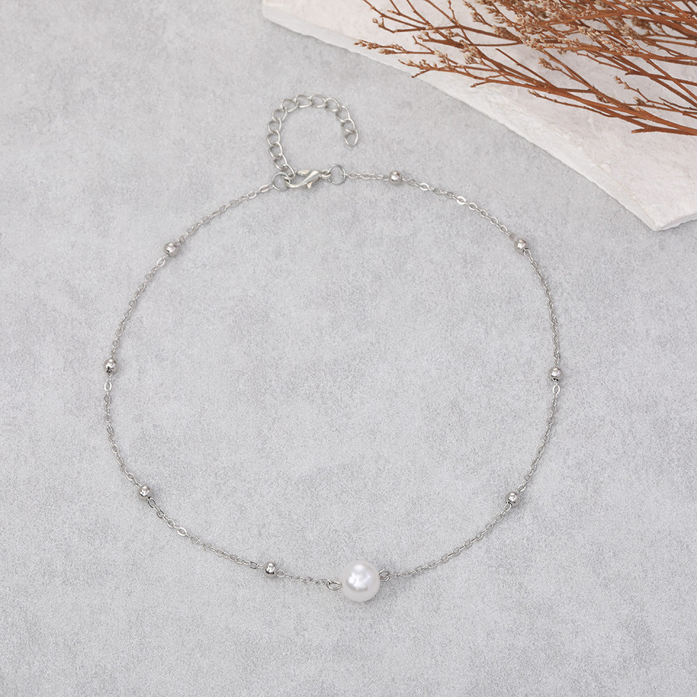 Classic Pearl Necklace with Timeless Appeal