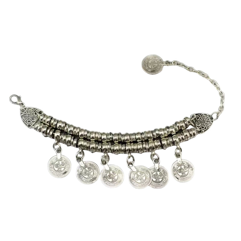 Charming Gold Bracelet for Any Occasion