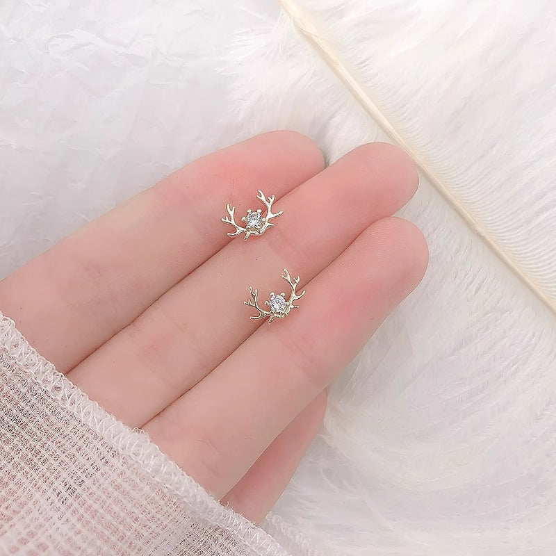 Stunning Earring for Daily Wear