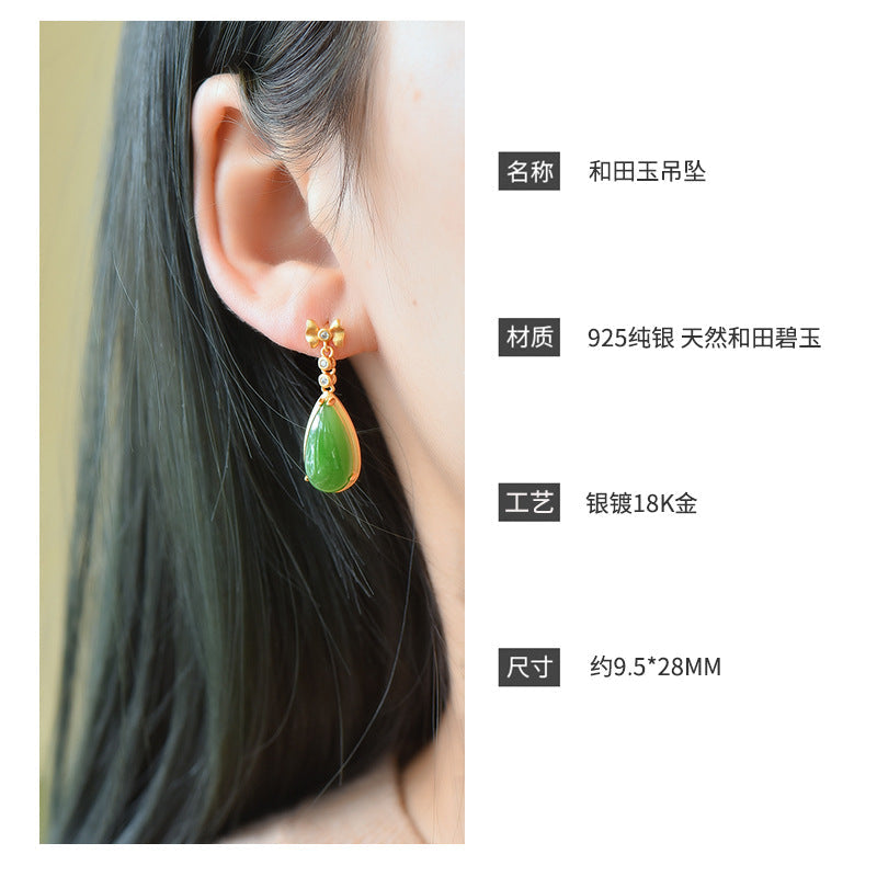Elegant Silver Earring for Every Occasion