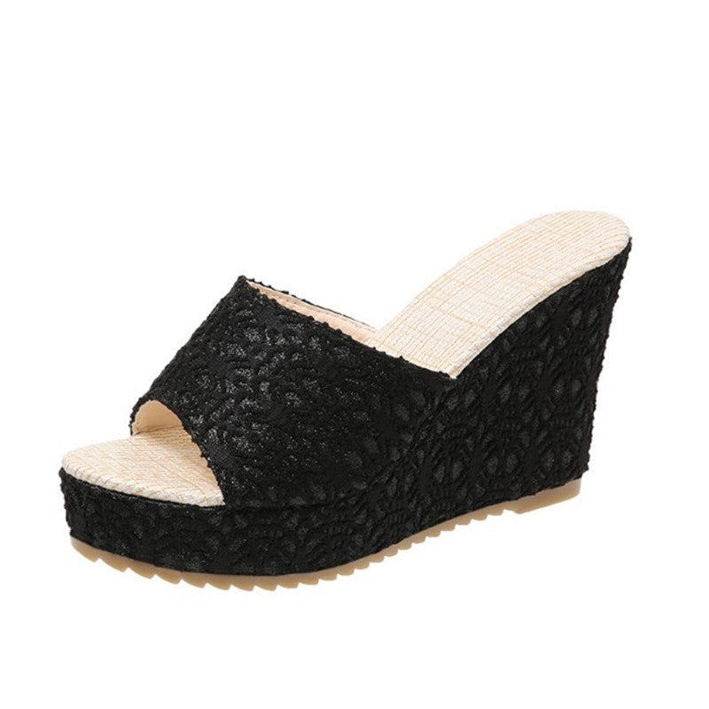 Graceful Orthopedic Sandals for Modern Look