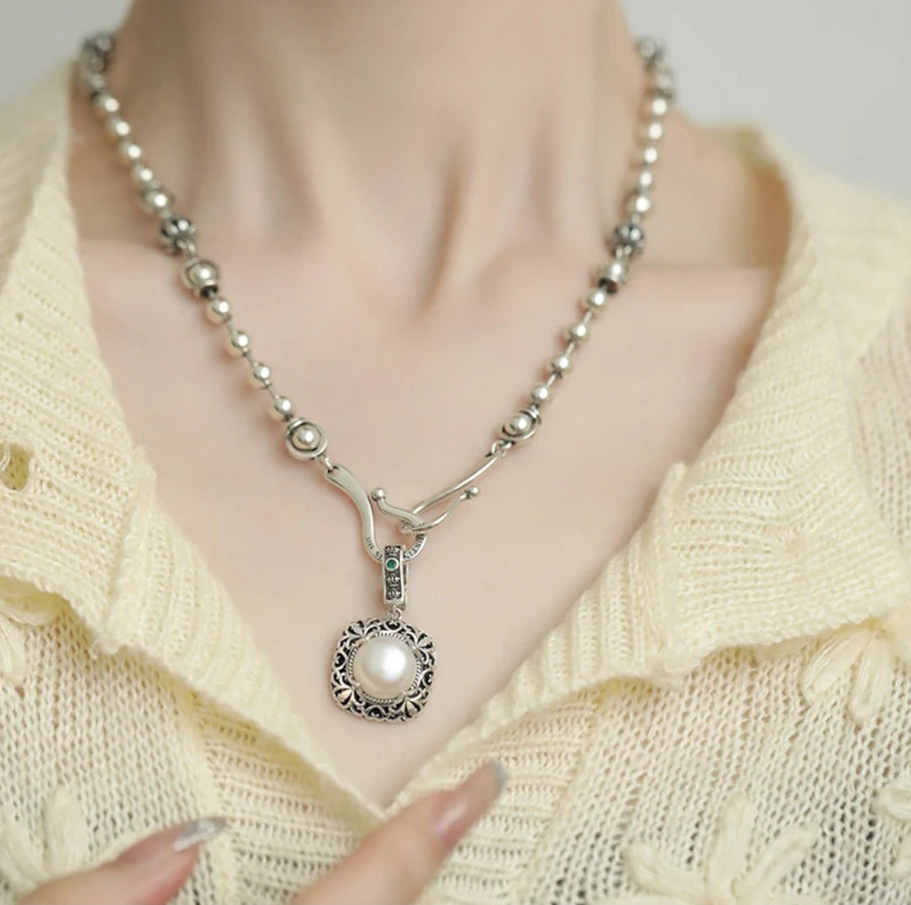 Charming Piece for Any Occasion
