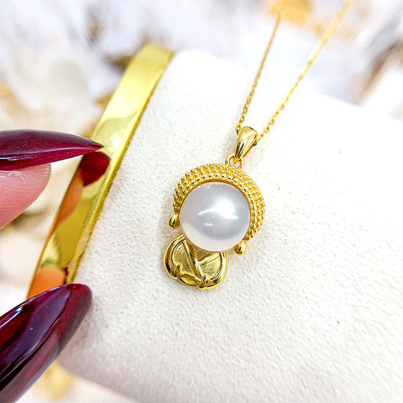 Vintage Handmade Pearl Necklace