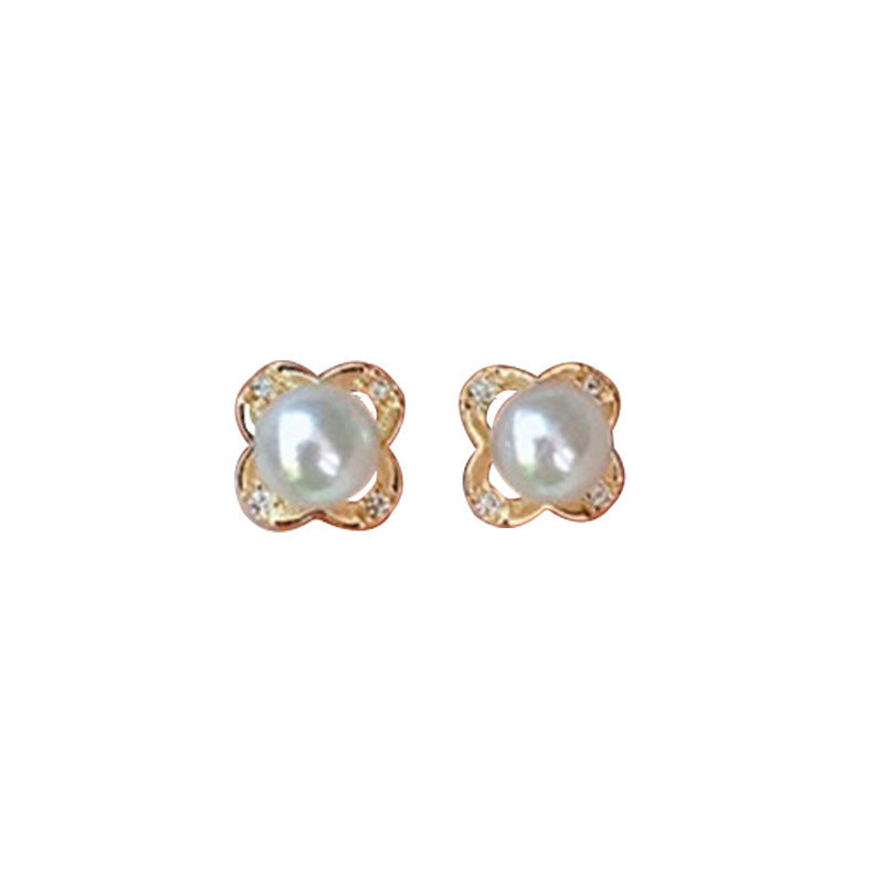 Delicate Artisan Pearl Earring