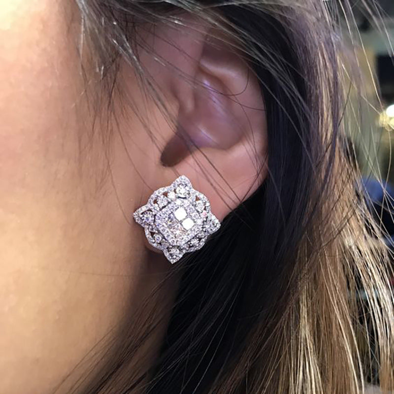 Elegant Earring for Every Occasion