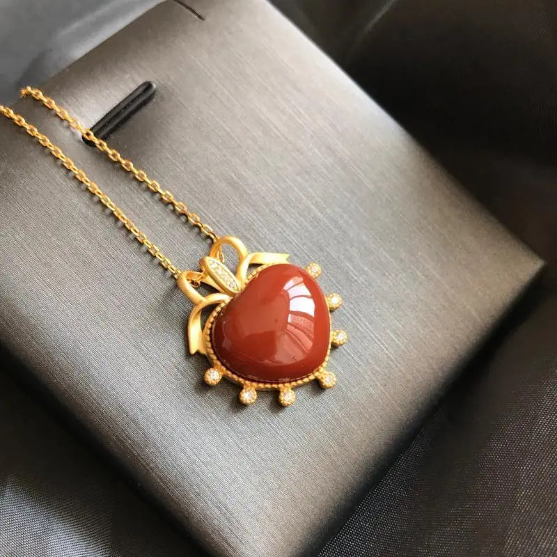 Elegant Gold Necklace for Every Occasion
