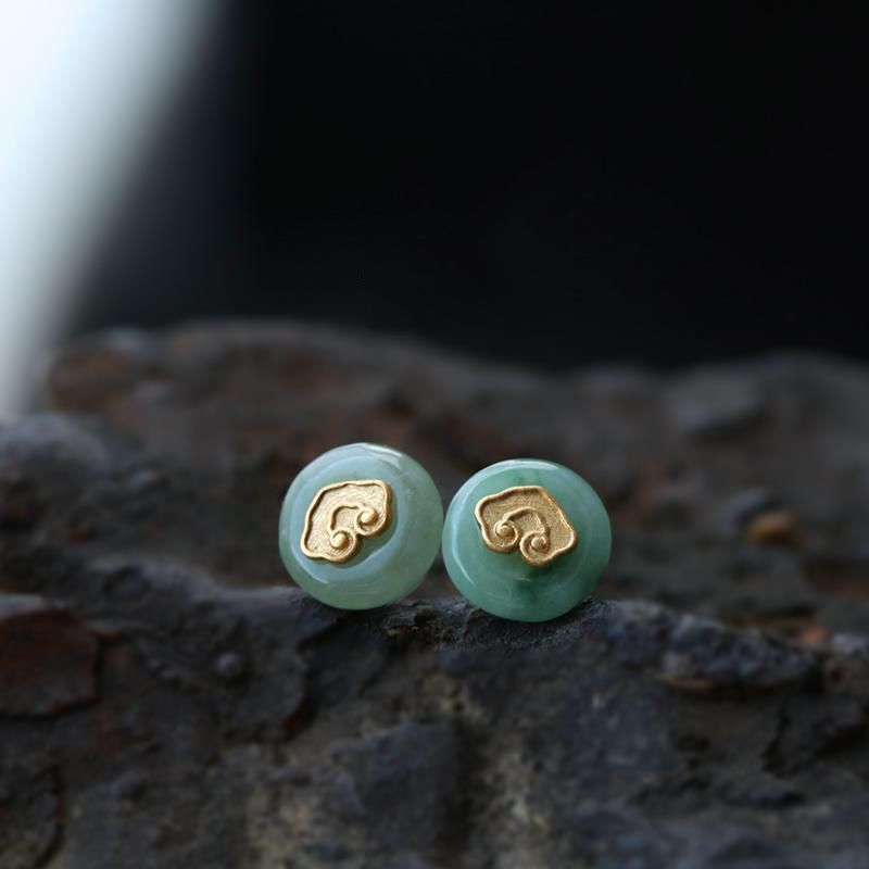 Classic Silver Earring with Timeless Appeal