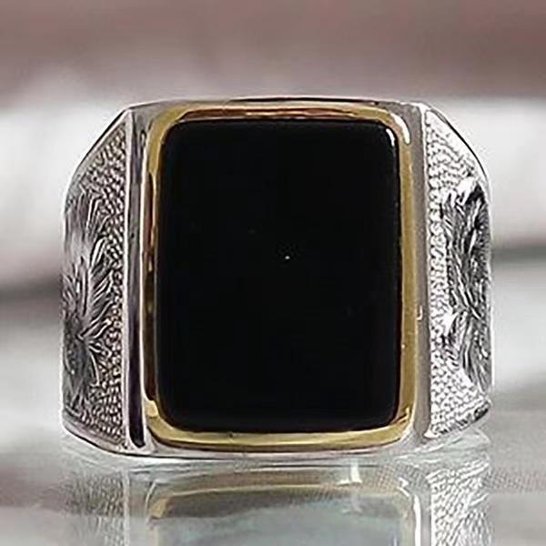 Stunning Ring for Daily Wear