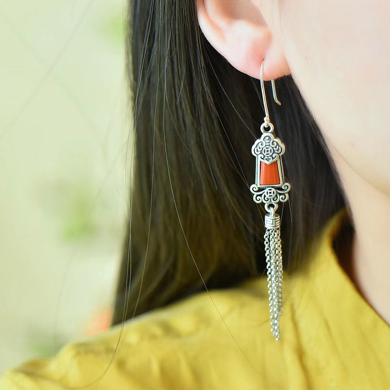Classic Silver Earring with Timeless Appeal
