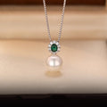 Romantic Pearl Necklace for Special Moments