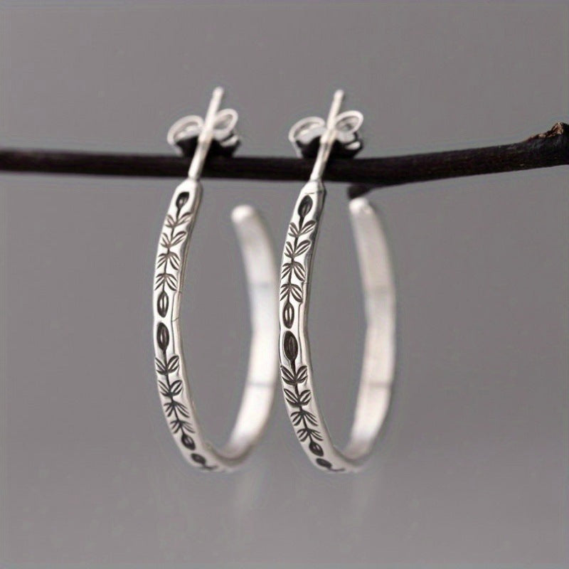 Charming Piece for Any Occasion