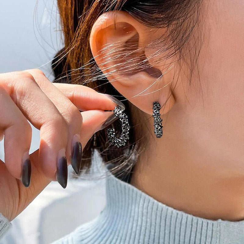 Classic Earring with Timeless Appeal