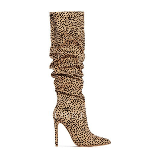 Graceful Orthopedic Boots for Modern Look