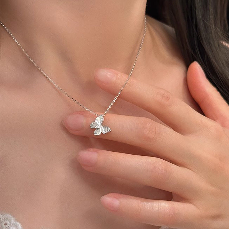 Romantic Necklace for Special Moments