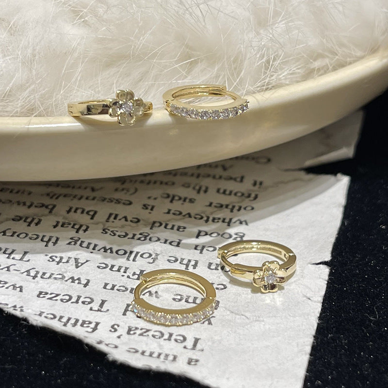 Stunning Earring for Daily Wear