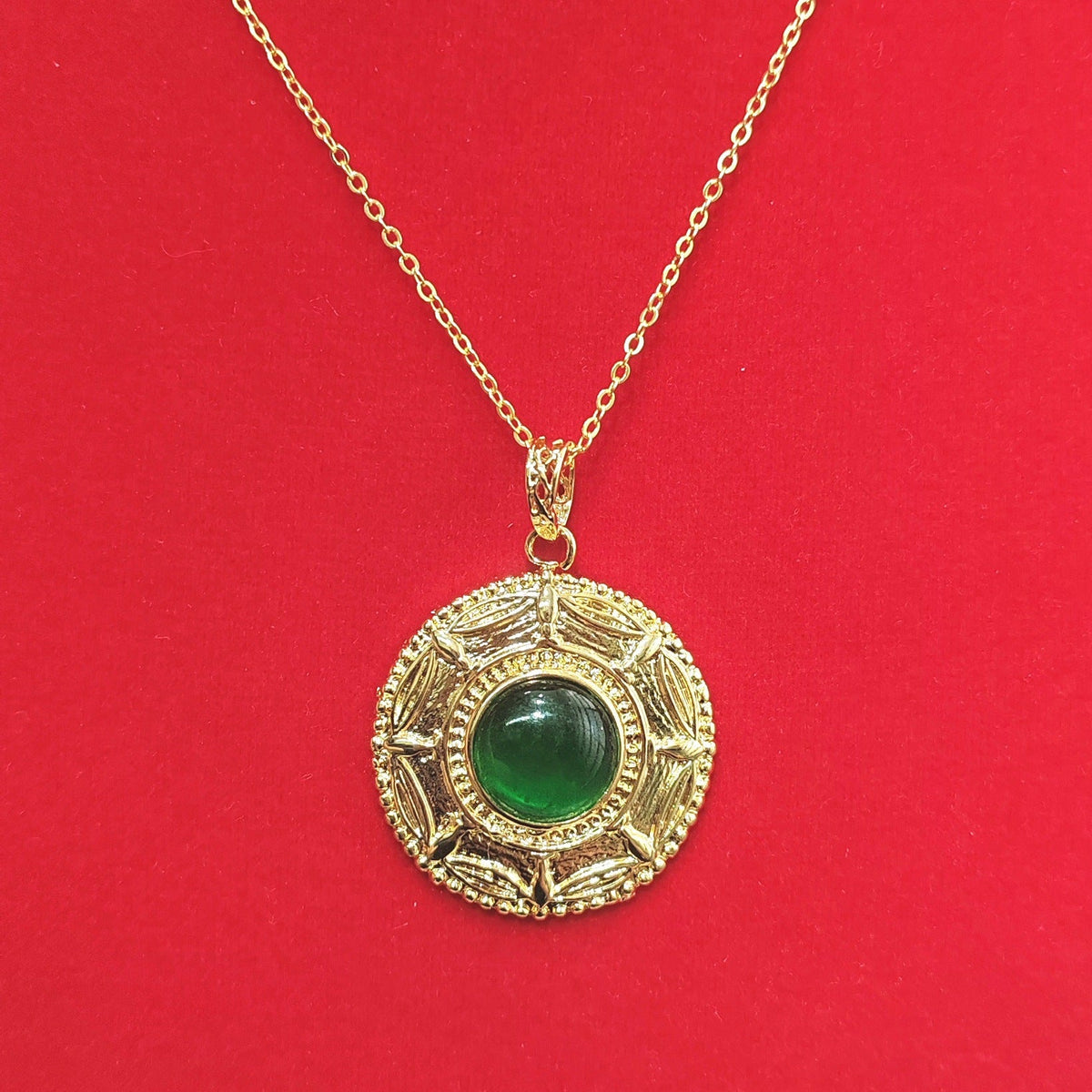 Charming Necklace for Any Occasion