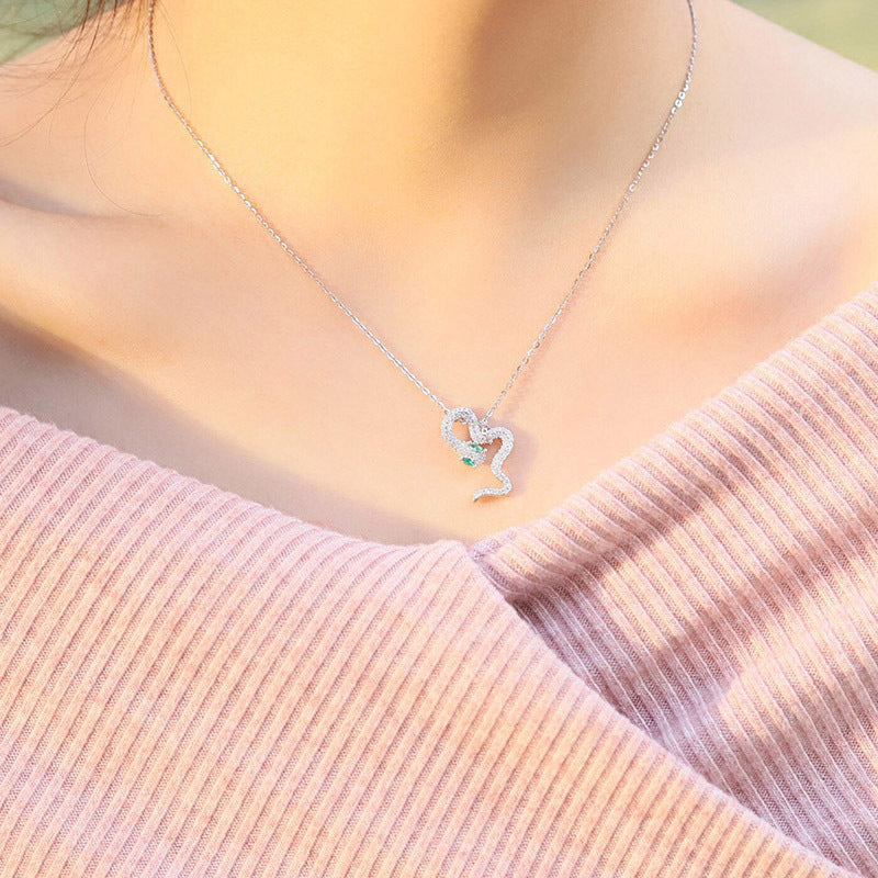 Charming Necklace for Any Occasion