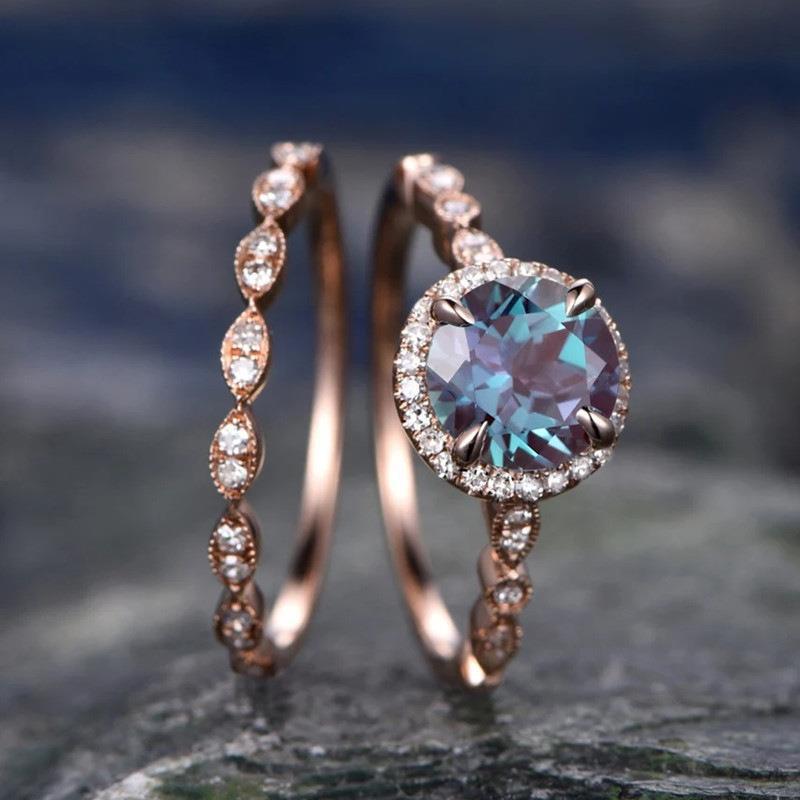 Charming Set for Any Occasion