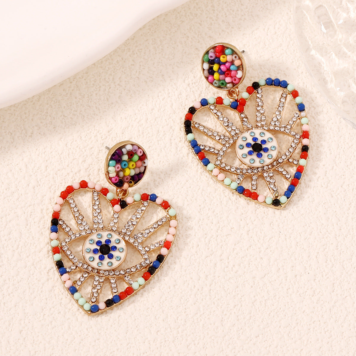 Charming Earring for Any Occasion